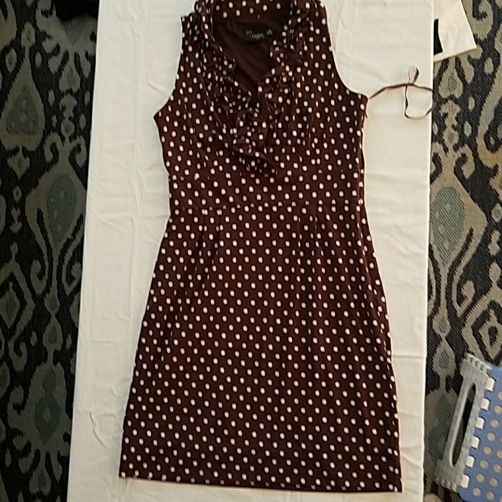 just Taylor pocadot dress
